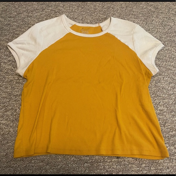 No Boundaries Tops - Ring Neck Tee